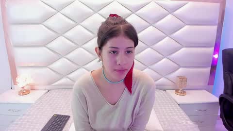 Sweetie Mia online show from February 5, 12:27 pm