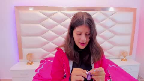 Sweetie Mia online show from March 7, 12:23 pm