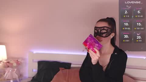 Snapshot of miatory chatting on October 6, 4:45 pm Sofia online show from October 6, 4:45 pm