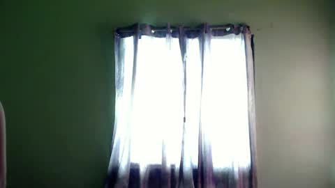 Snapshot of michaeltagocon chatting on January 26, 1:20 am My name is Kel 18. 53 short and petite... online show from January 26, 1:20 am