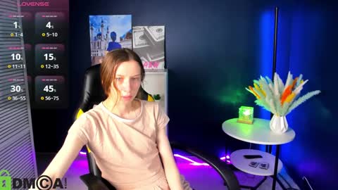 Snapshot of michele_mack chatting on February 27, 2:53 am michele_mack online show from February 27, 2:53 am