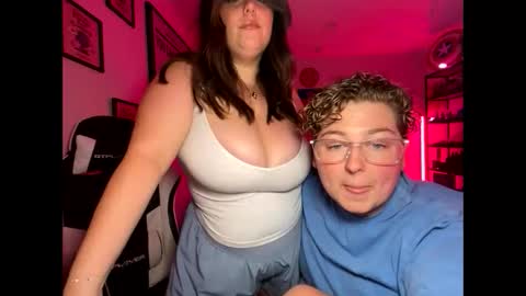 michelebussexx online show from October 19, 2:57 am