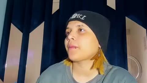 michell_rs online show from November 6, 1:22 am