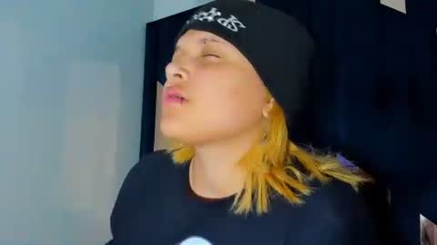 michell_rs online show from September 21, 4:55 am