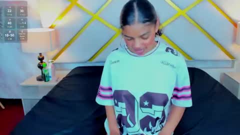 michellebronx online show from July 22, 11:44 am