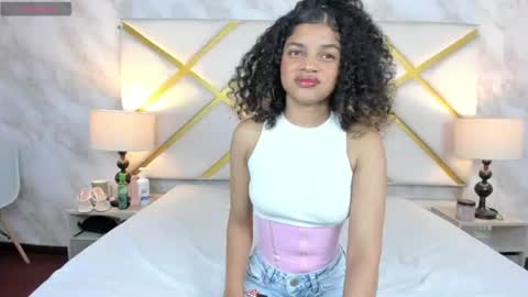 michellebronx online show from July 16, 11:37 am