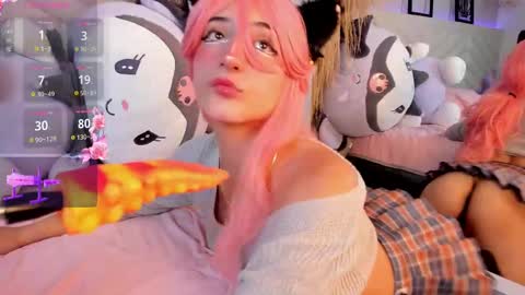   online show from March 6, 12:30 pm