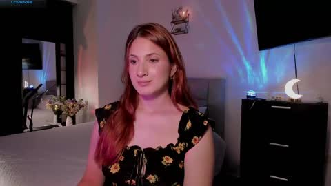 Mia Jhones online show from March 23, 2:40 am