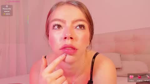 miia_rose12 online show from March 22, 11:49 am