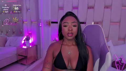 Miia Schwarz  online show from February 21, 10:32 pm