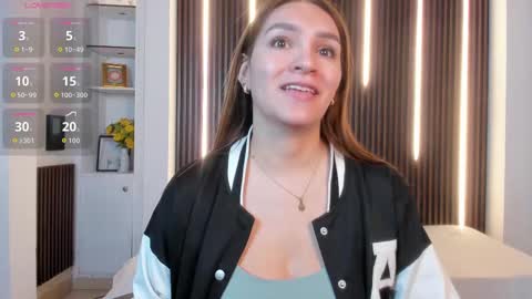 Miia 3 online show from September 22, 12:58 pm