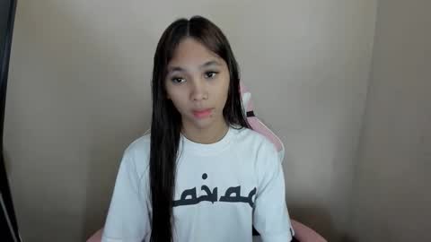 MIKA online show from March 29, 11:09 am