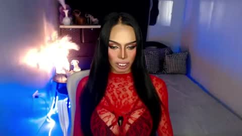 MikeyAlawi online show from July 6, 9:25 am