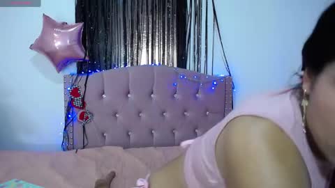 Mikka Hill online show from April 15, 7:14 pm