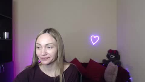 Adalina online show from April 14, 5:35 pm