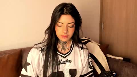     online show from October 23, 9:10 pm