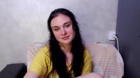 Mila online show from July 21, 8:20 pm