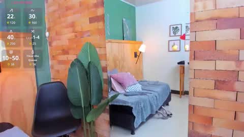 Mila online show from March 13, 4:30 pm