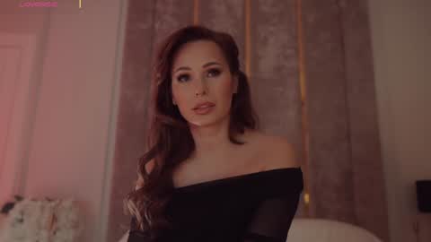        online show from November 7, 9:20 pm