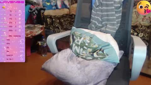 Luna-- link in bio online show from November 3, 4:22 pm