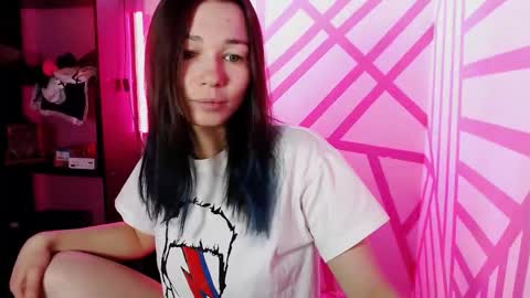 Milania online show from December 5, 6:24 am