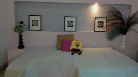 Mila Rose online show from January 10, 11:43 am