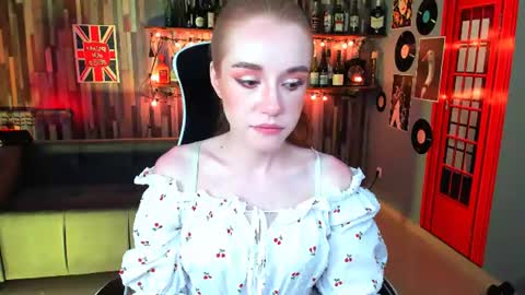 Mila online show from June 14, 9:20 am