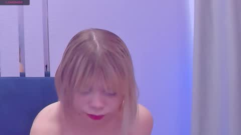 Snapshot of milena_brilliant chatting on September 30, 7:47 am Milena online show from September 30, 7:47 am