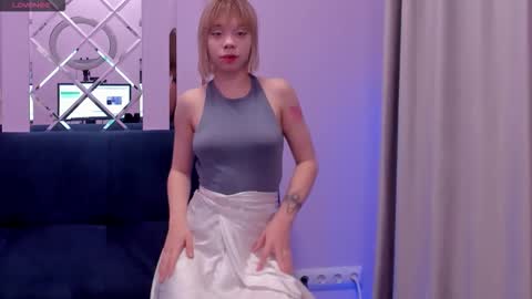 Snapshot of milena_brilliant chatting on September 24, 5:50 am Milena online show from September 24, 5:50 am