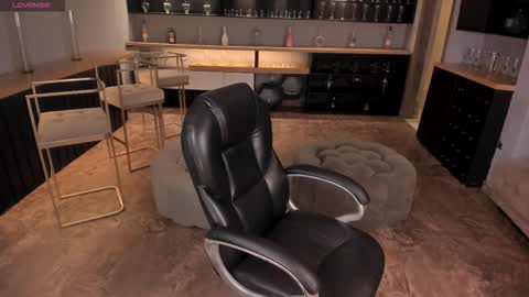 Miley Cruz  IG miley model23 online show from November 16, 6:30 pm