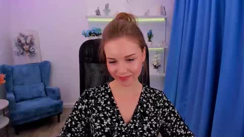 mileygloss online show from November 16, 1:55 pm