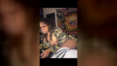 milkmarie online show from December 5, 4:56 am