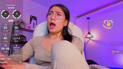 miller_vanessa_ online show from November 1, 10:25 pm