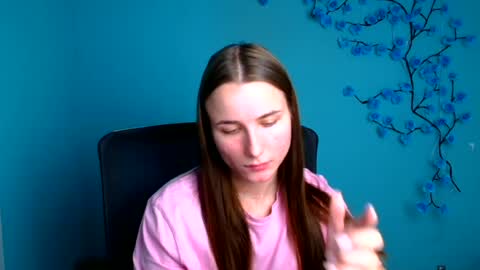 Milly online show from June 19, 9:24 am