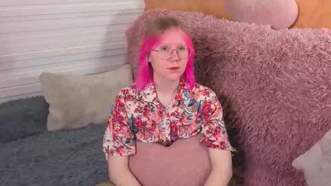 Milly online show from November 7, 5:13 am