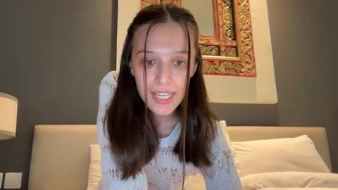 Milly online show from November 2, 2:15 am