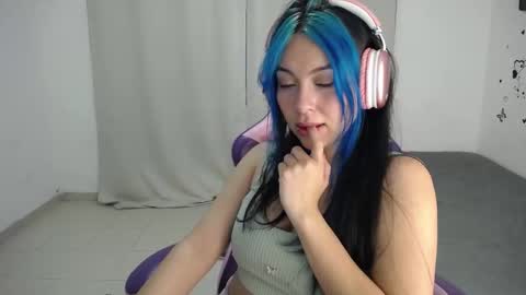 Milusolers online show from November 20, 6:47 am