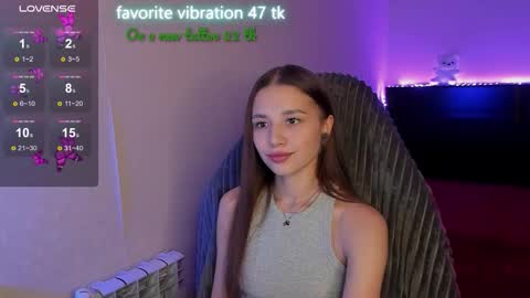 Emily online show from September 24, 4:17 pm