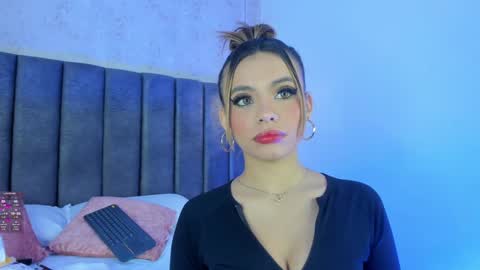 Snapshot of milyy_vermont chatting on January 5, 8:00 pm Milyy online show from January 5, 8:00 pm