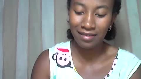 minouch211907 online show from November 19, 10:54 pm