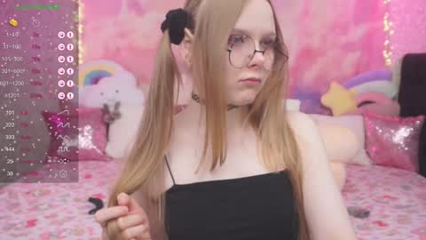 Vikki online show from February 2, 6:15 am