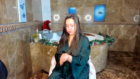 Mira online show from January 18, 1:52 am