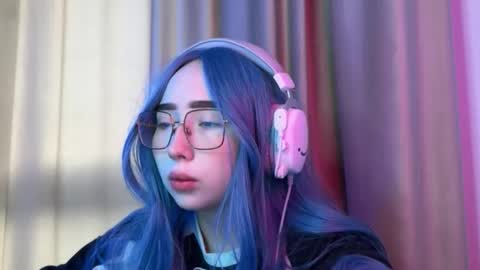 Snapshot of mira_light_ chatting on September 26, 1:14 am mira_light_ online show from September 26, 1:14 am