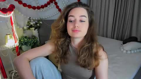 Emma online show from May 28, 2:09 am