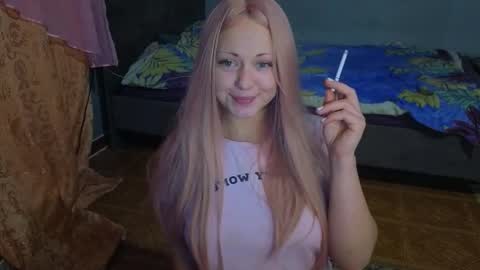 Snapshot of mirahardmanxx chatting on October 19, 5:15 pm mirahardmanxx online show from October 19, 5:15 pm