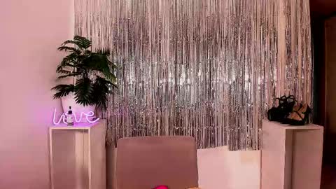 Mira online show from March 4, 9:05 am