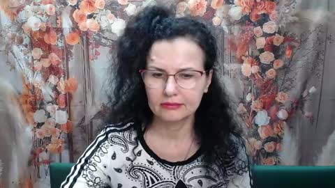 Miroslava Happi online show from April 19, 5:29 am