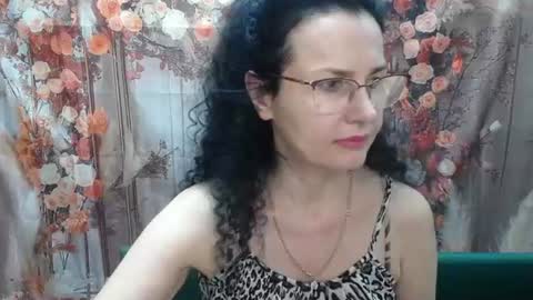 Miroslava Happi online show from July 3, 6:30 am