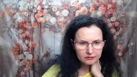 Miroslava Happi online show from March 14, 9:10 am