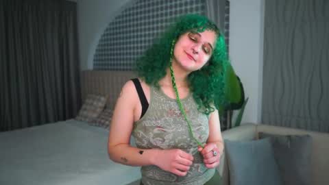 Kate online show from April 29, 5:30 pm